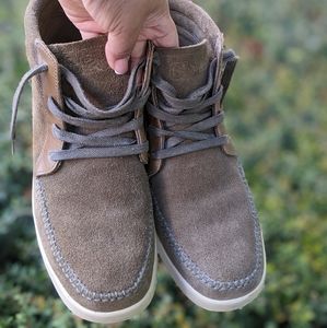 [[SOLD]] RARE SUEDE CLAE ROMARE HI FASHION SNEAKERS Great Condition!